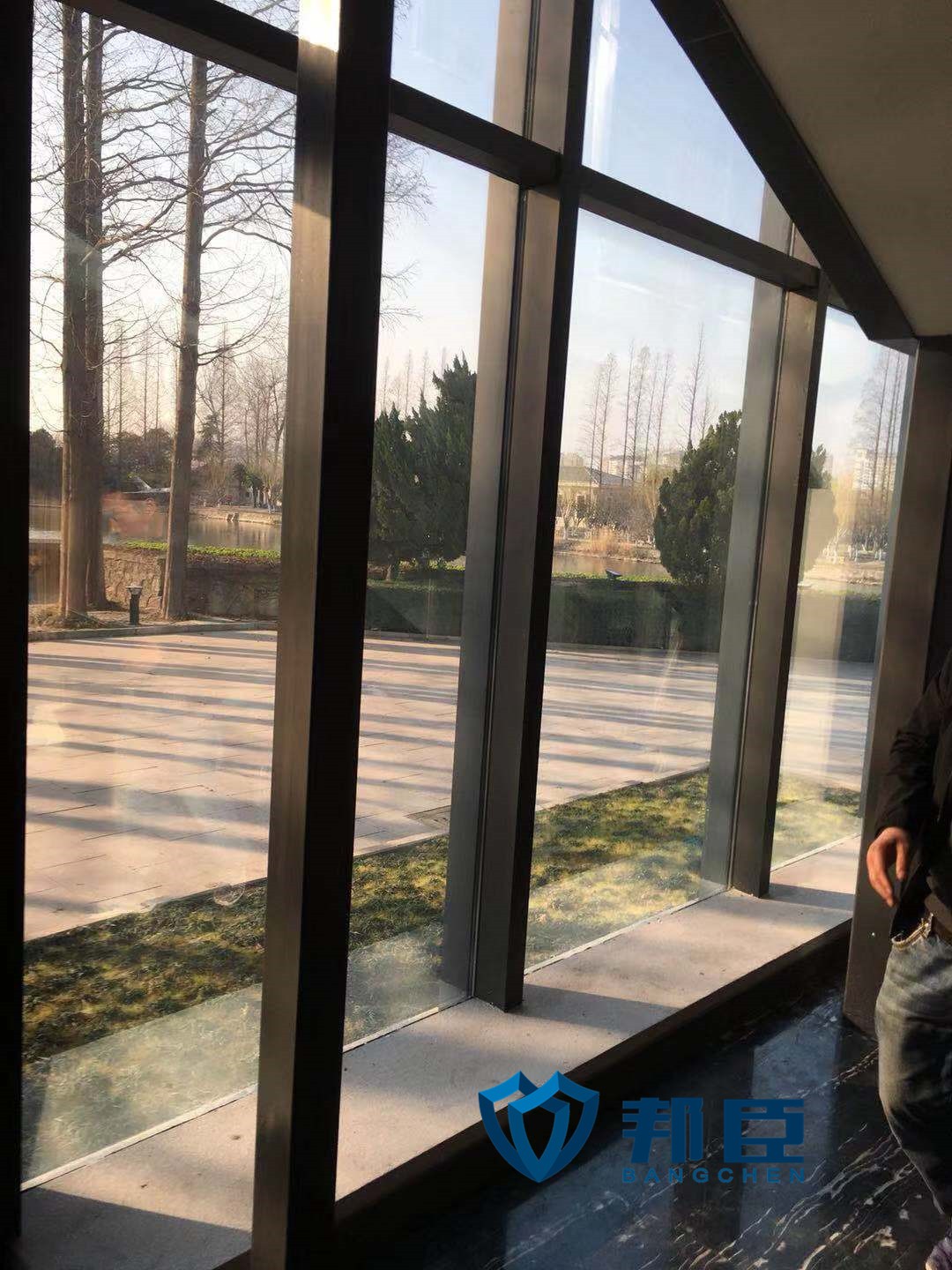周恩來紀(jì)念館貼邦臣防爆膜