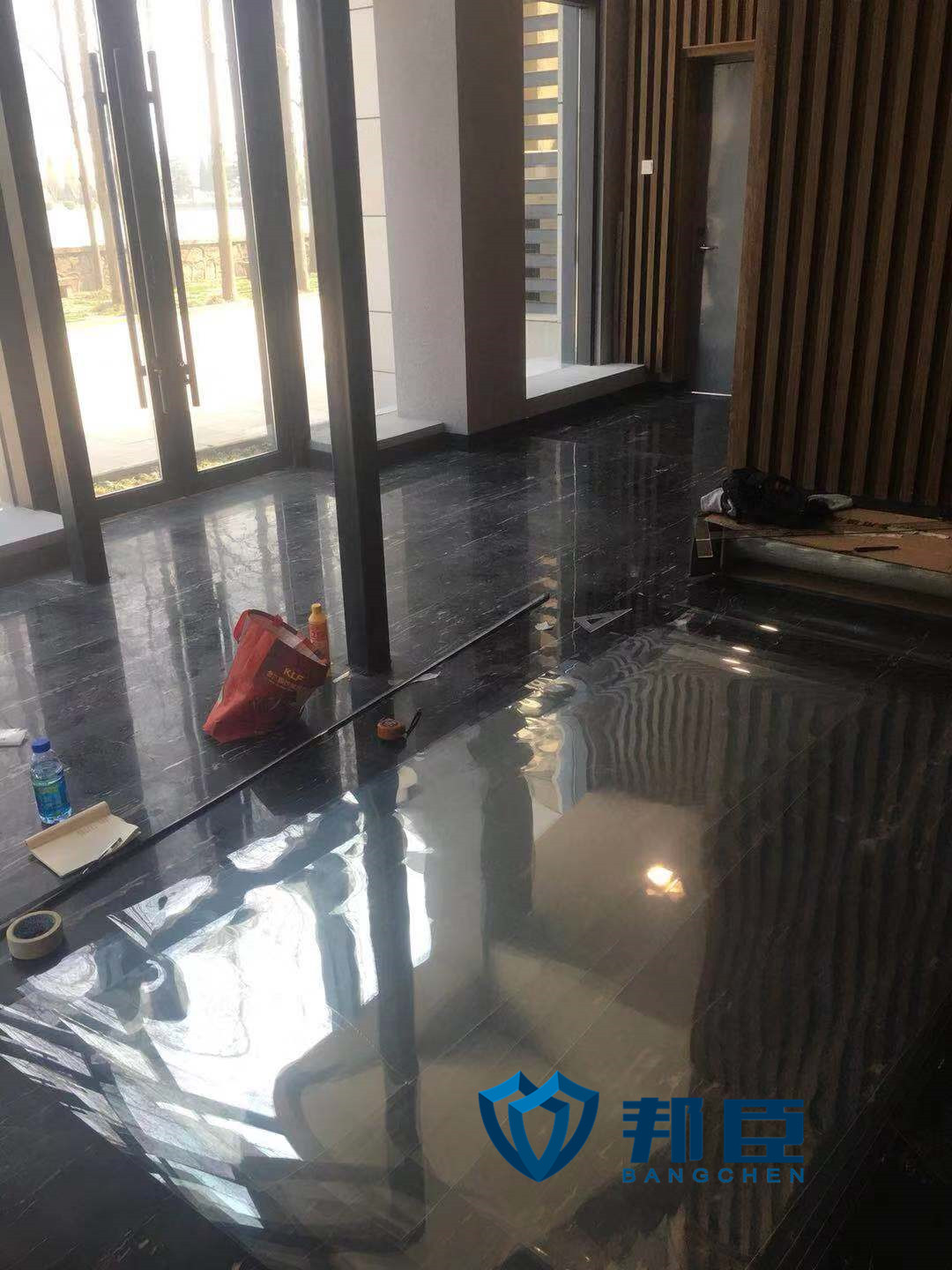 周恩來紀(jì)念館貼邦臣防爆膜